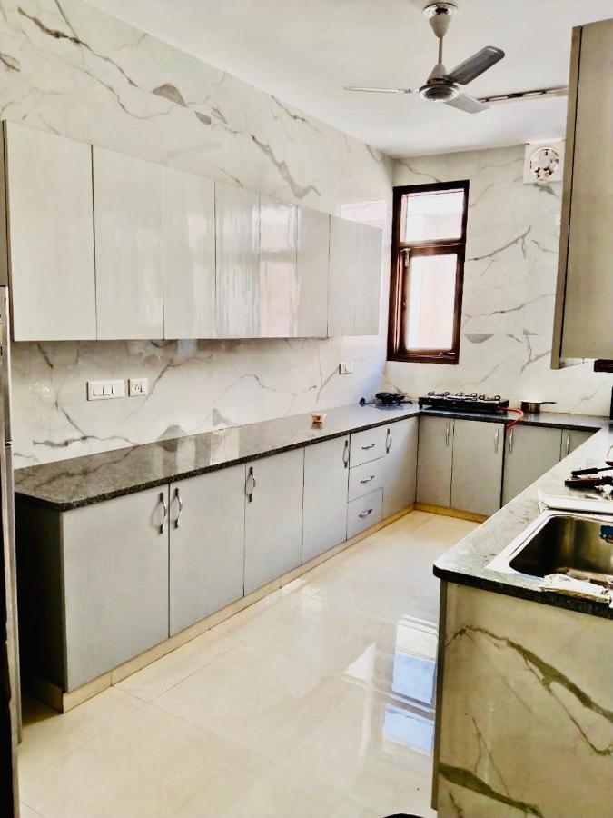 Fortune Home Service Apartment 2Bhk,E28 Saket 2A Nové Dillí Exteriér fotografie