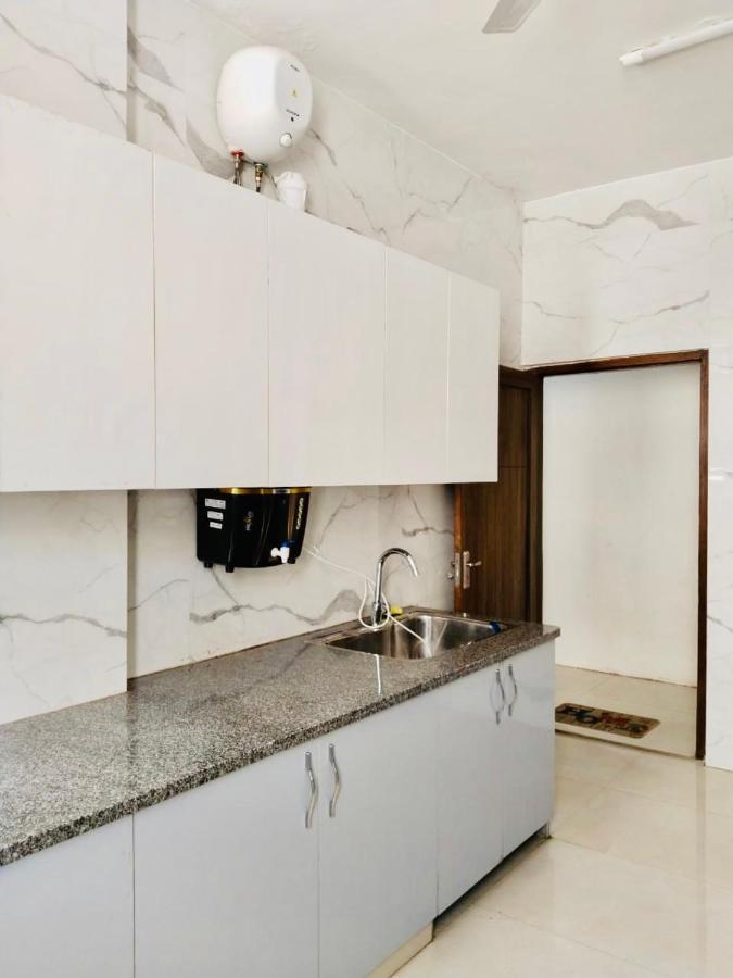 Fortune Home Service Apartment 2Bhk,E28 Saket 2A Nové Dillí Exteriér fotografie